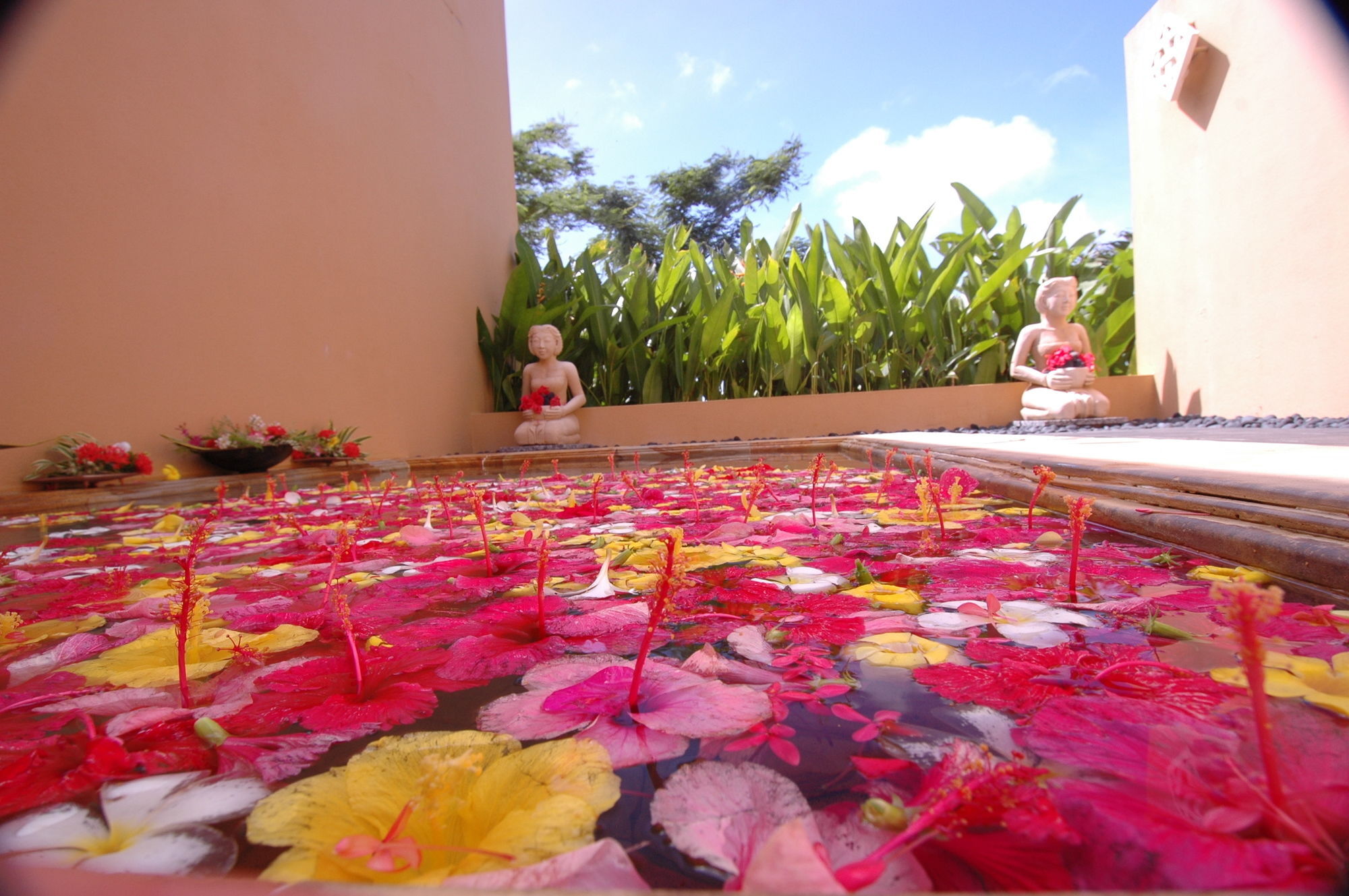 Mariana Resort And Spa Saipan Exterior foto