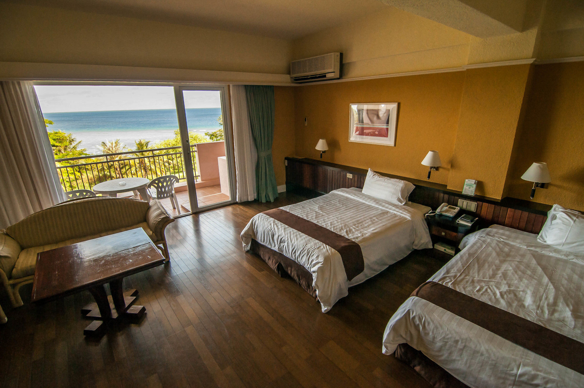 Mariana Resort And Spa Saipan Exterior foto