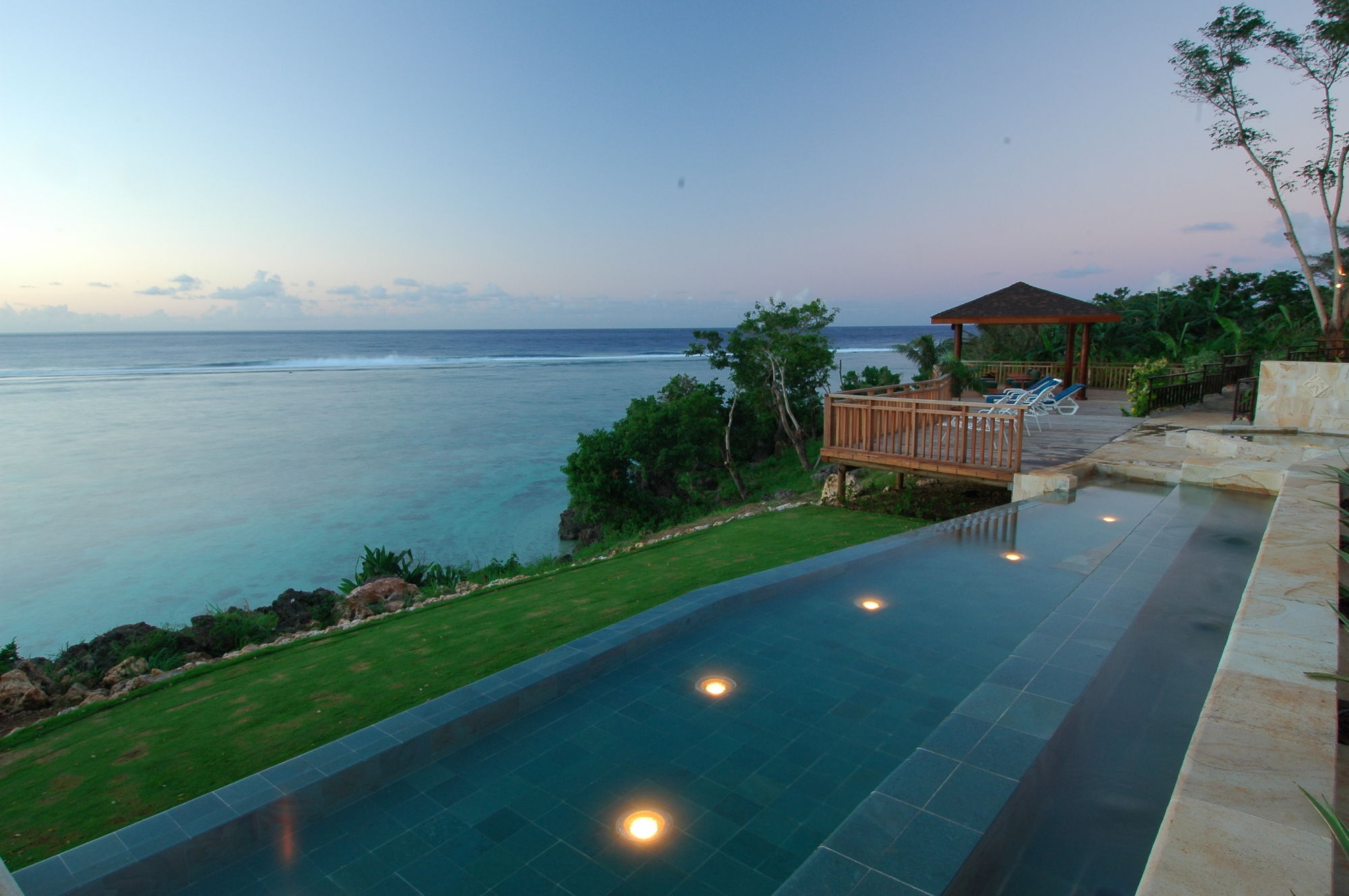 Mariana Resort And Spa Saipan Exterior foto